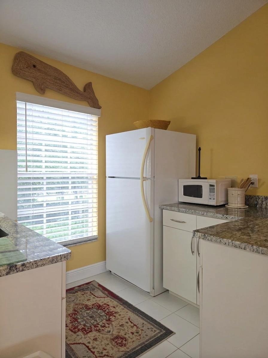 WESTCHASE Area - Furnished Loft / Utilities Included! property image