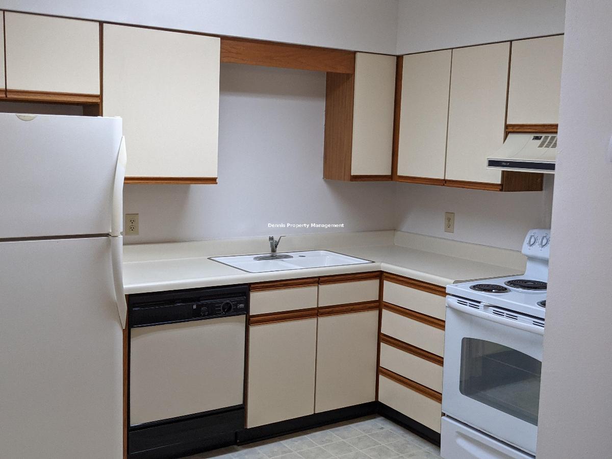 2/2 Upstairs Apartment In Brooksville property image