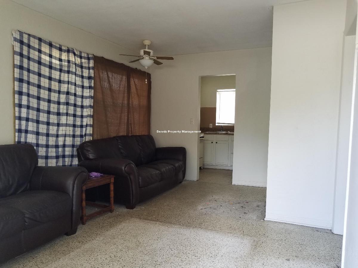 2 Bedroom 1 Bath Zephyrhills property image