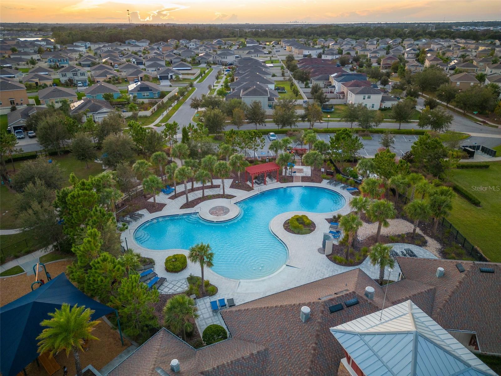 3/2 In Cypress Creek! Lawn Care Included property image