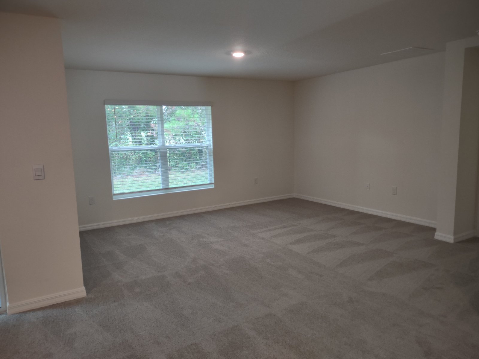 Gorgeous 4/2/2 In Hernando Oaks property image