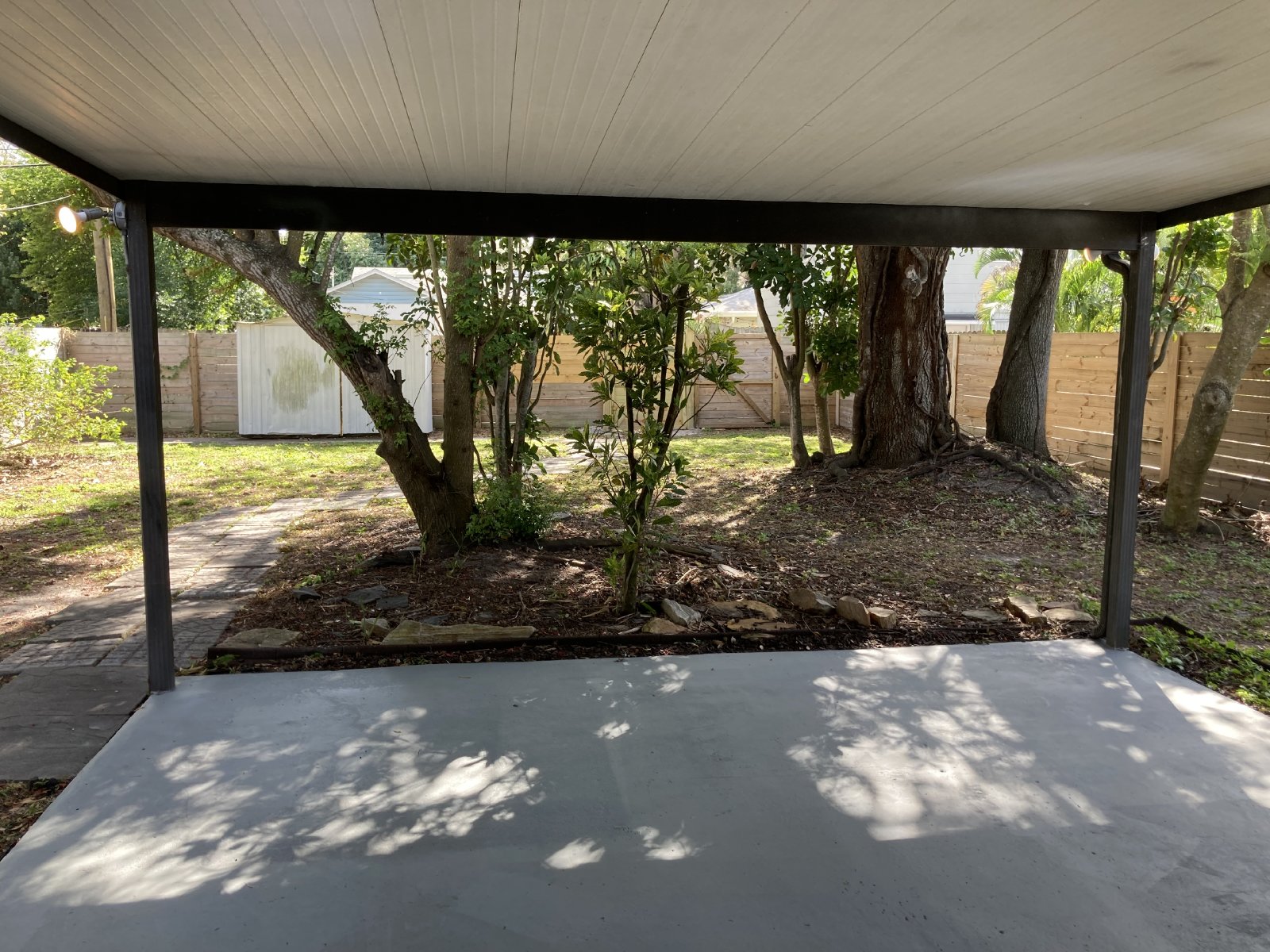 Adorable, Centrally Located 2/2 property image