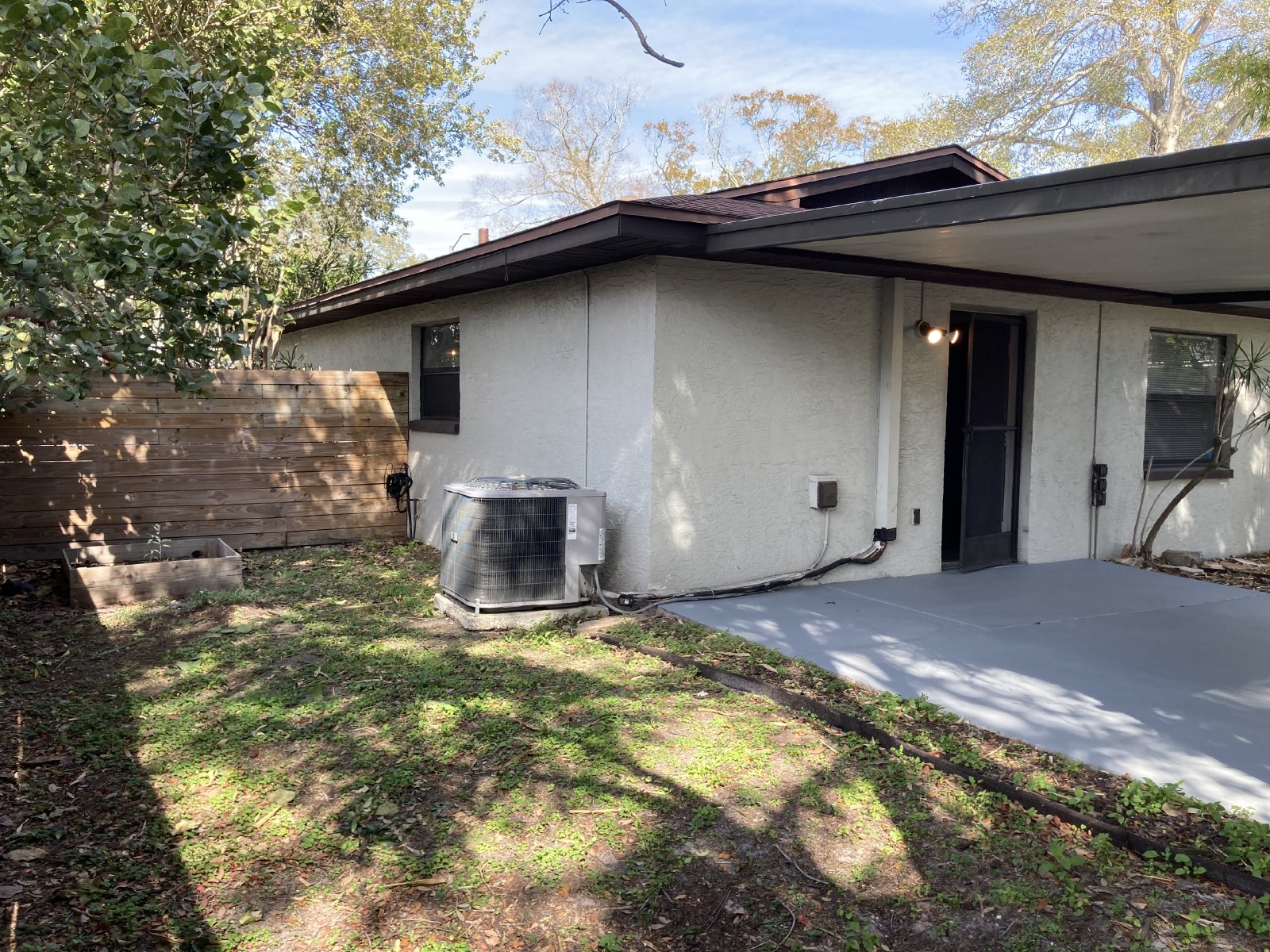 Adorable, Centrally Located 2/2 property image