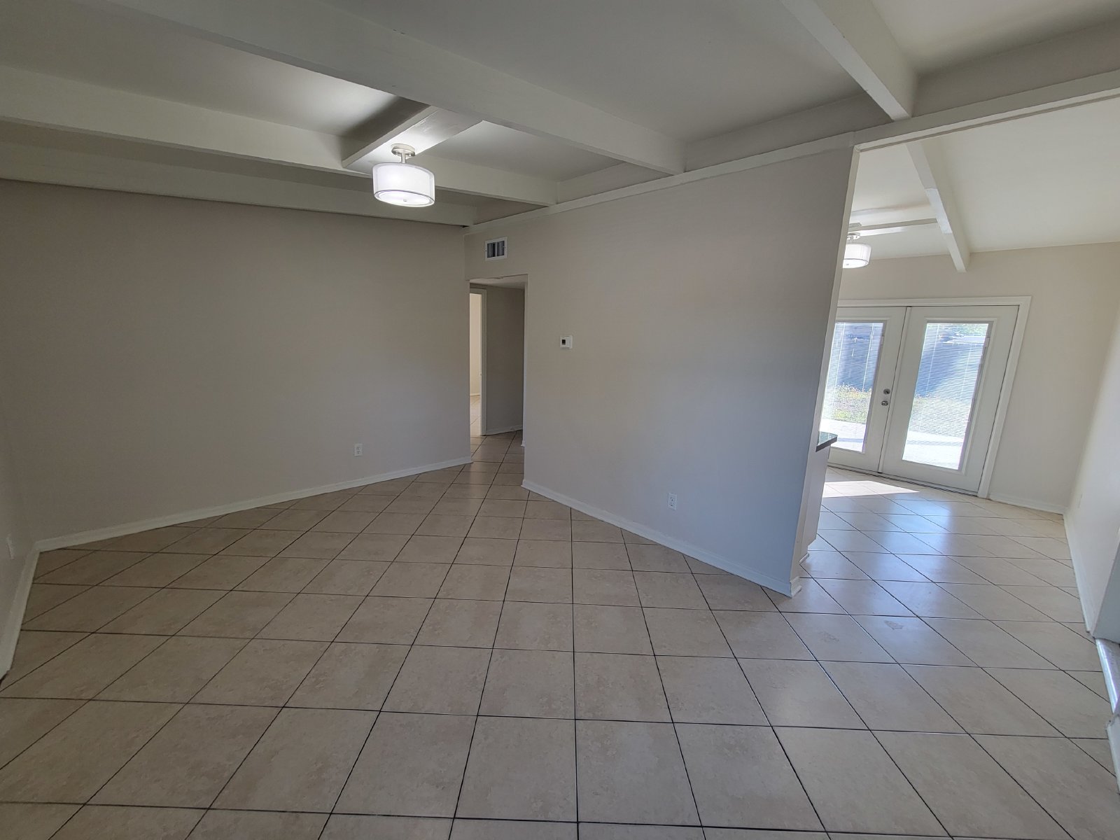 2 Bed 1 Bath, Fully Fenced Now Available For Rent property image