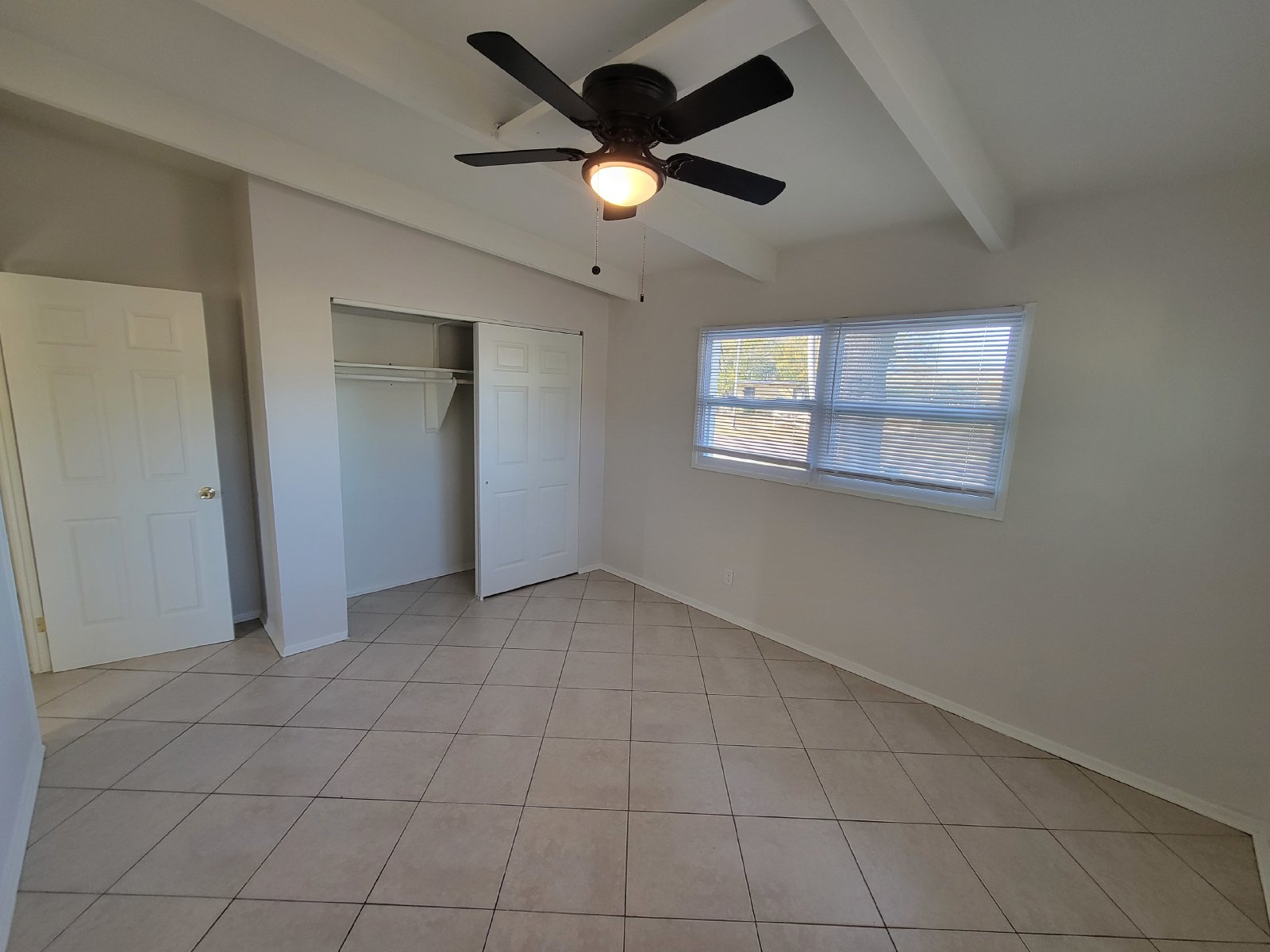 2 Bed 1 Bath, Fully Fenced Now Available For Rent property image