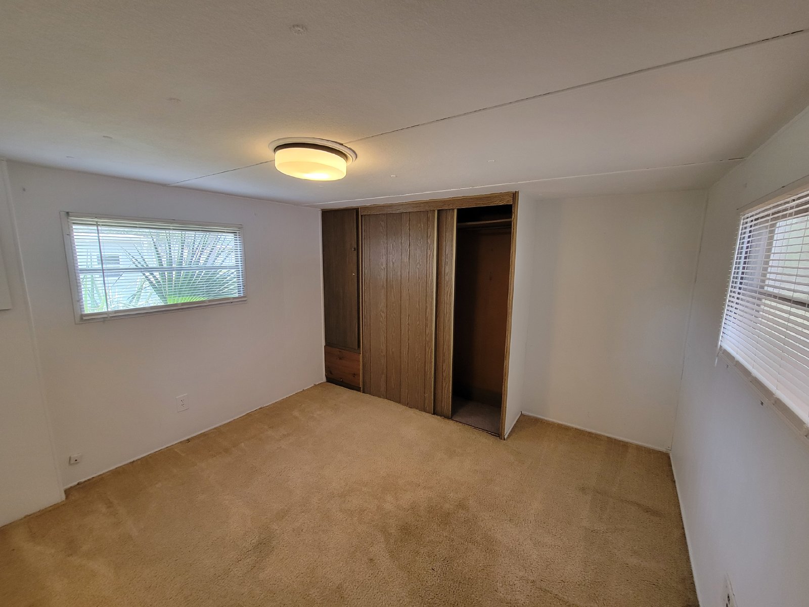 2/1 In Highpoint property image
