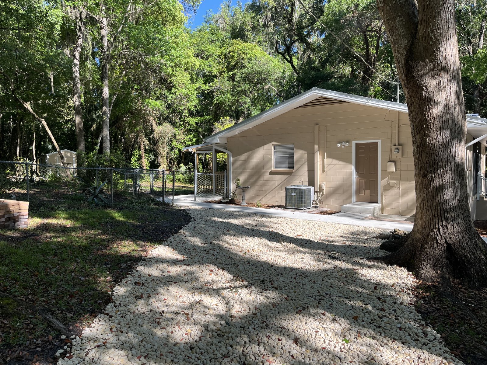 3/2 On 1.5 Acres property image