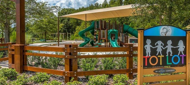 Four Bedroom/2.5 Bath In Union Park property image