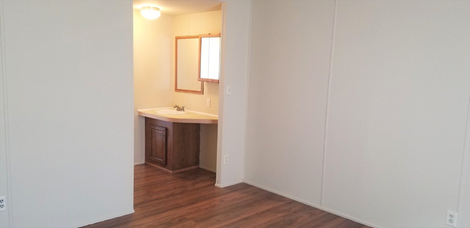 3/2/1 Located In Spring Hill! property image