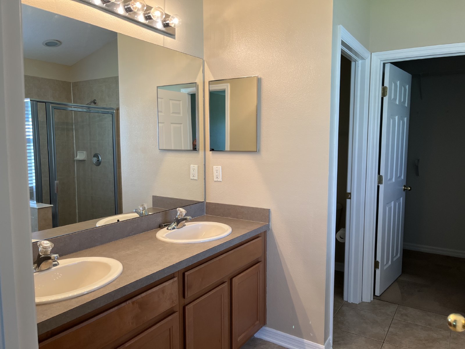 Dupree Lakes, Great Location property image