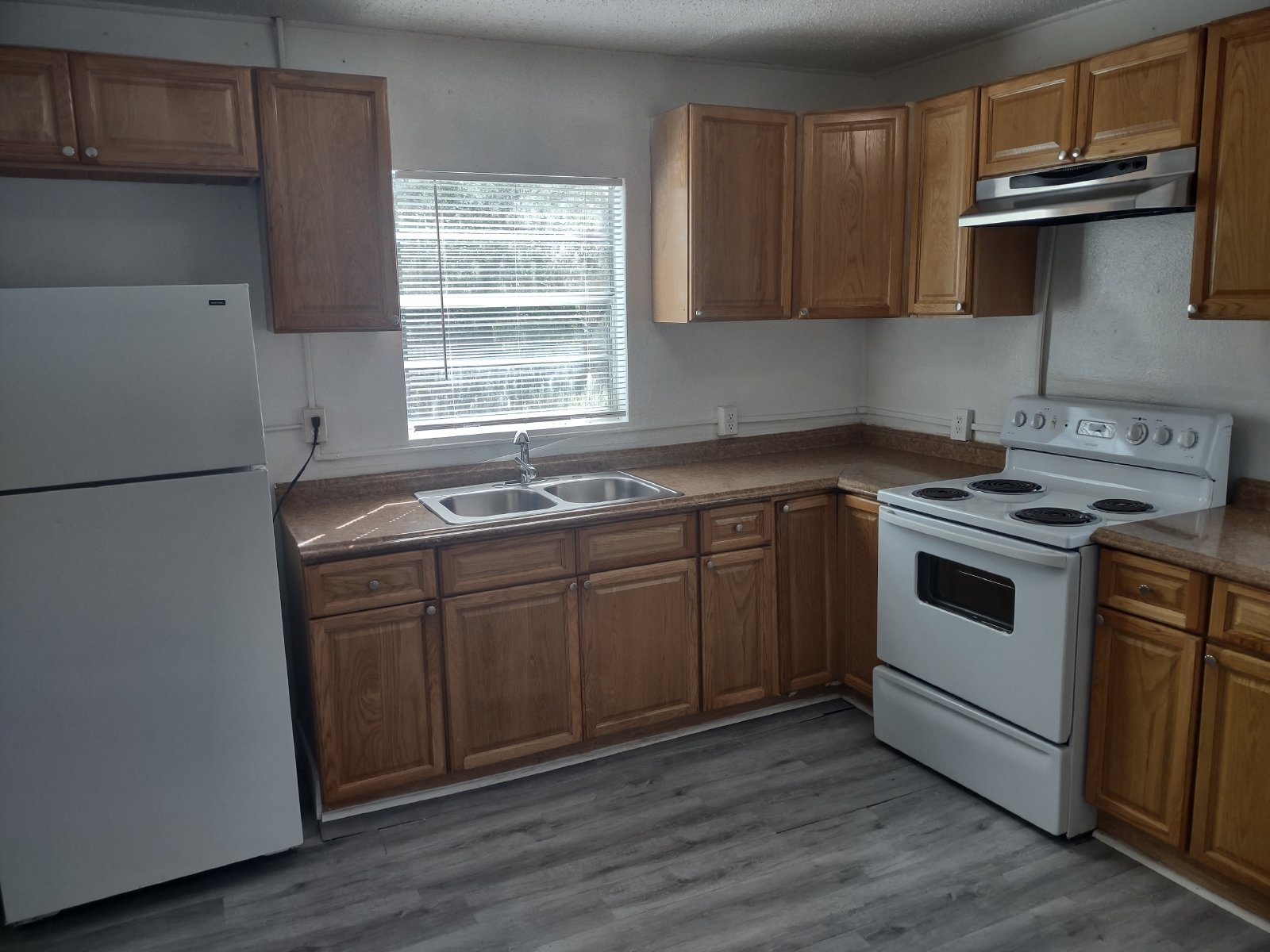 Cute 2/1 In Clearwater property image