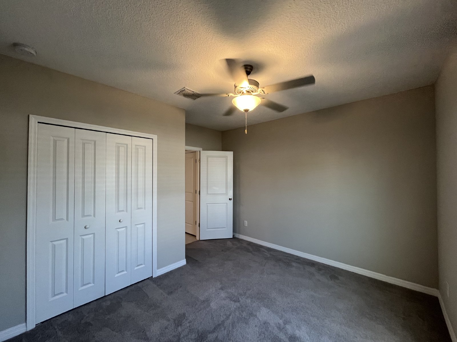 Beautiful 6/3/2 In Villages Of Avalon property image