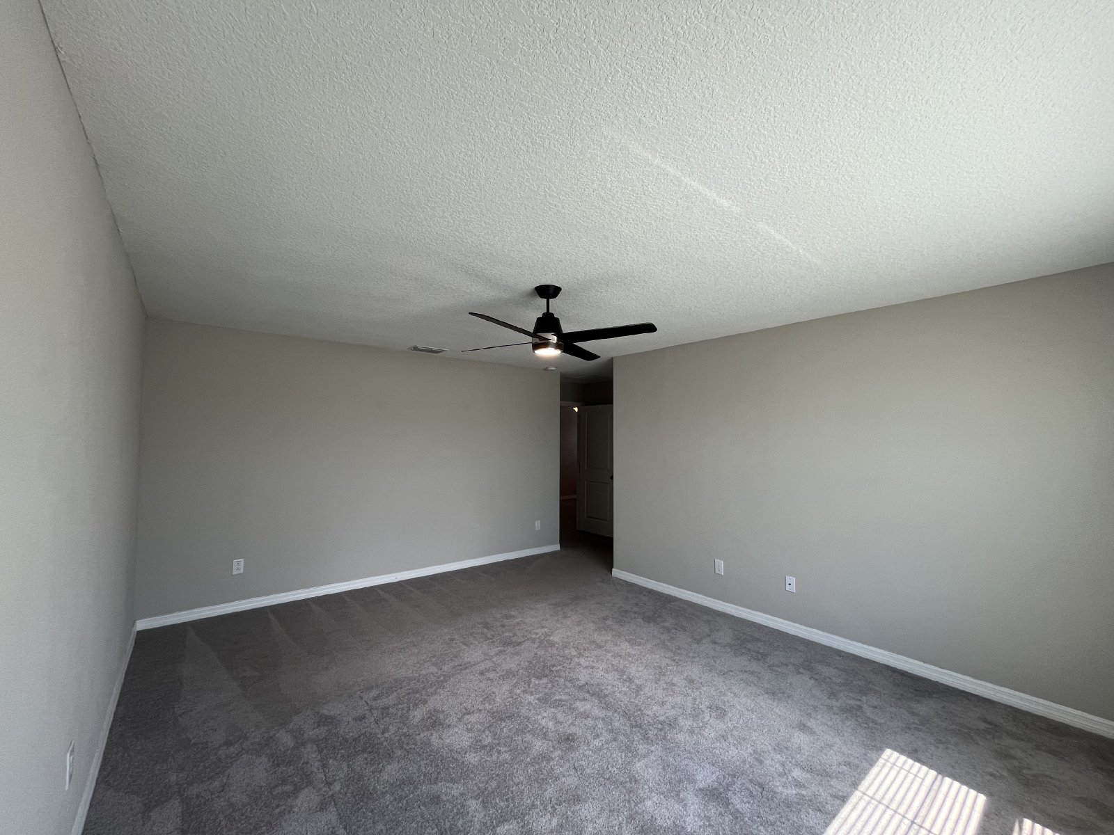 Beautiful 6/3/2 In Villages Of Avalon property image