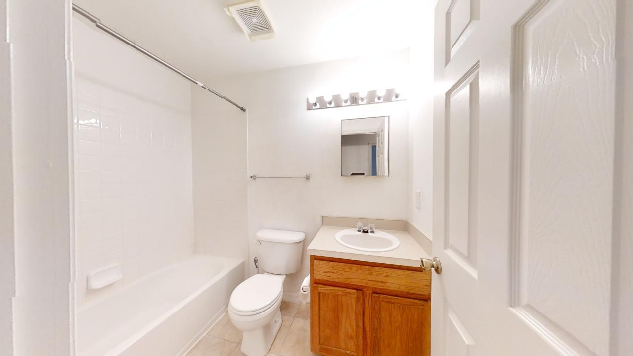 3 Bed 2.5 Bath Beautiful Townhome property image